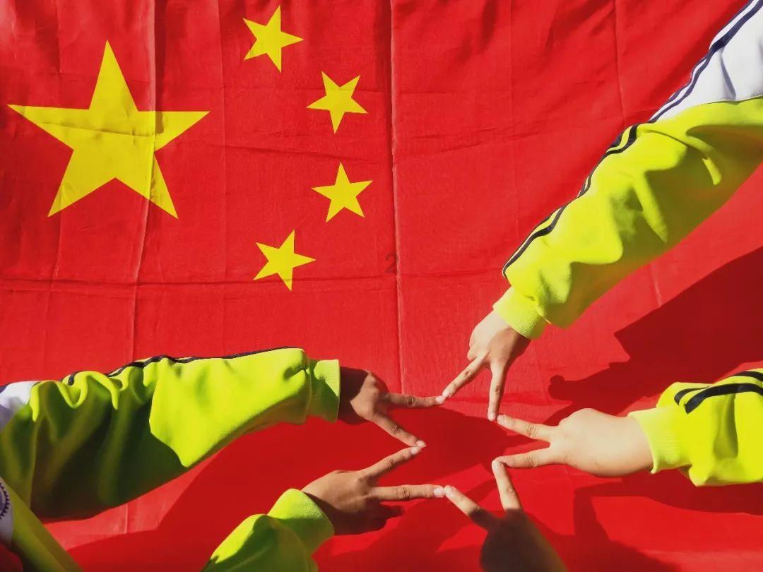 职场中，你最看重哪种人？游戏画面